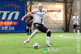 <a href="https://st.getinfootball.com/albums/1096125/688247ed7c143_1920.jpg" target="_blank">Завантажити оригінал</a>