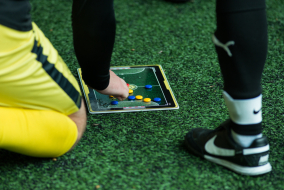 <a href="https://st.getinfootball.com/albums/1096149/688297075651d_1920.jpg" target="_blank">Завантажити оригінал</a>