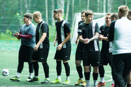 <a href="https://st.getinfootball.com/albums/1096150/6882974290f13_1920.jpg" target="_blank">Завантажити оригінал</a>