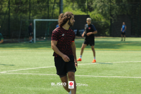 <a href="https://st.getinfootball.com/albums/1096153/6882ca5716c59_1920.jpg" target="_blank">Download original</a>