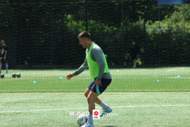 <a href="https://st.getinfootball.com/albums/1096154/6882cb30bcbf4_1920.jpg" target="_blank">Download original</a>