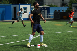 <a href="https://st.getinfootball.com/albums/1096155/6882cd45a4a13_1920.jpg" target="_blank">Download original</a>