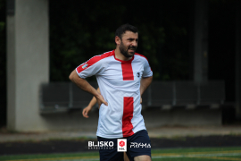 <a href="https://st.getinfootball.com/albums/1096156/6882ce03152c3_1920.jpg" target="_blank">Download original</a>
