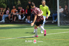 <a href="https://st.getinfootball.com/albums/1096156/6882ce0e63f6f_1920.jpg" target="_blank">Download original</a>