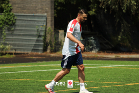 <a href="https://st.getinfootball.com/albums/1096156/6882ce13c6d9d_1920.jpg" target="_blank">Download original</a>