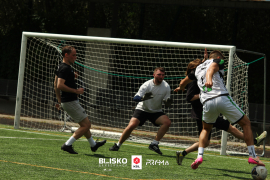 <a href="https://st.getinfootball.com/albums/1096157/6882cec2afec1_1920.jpg" target="_blank">Download original</a>
