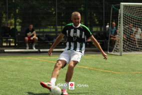 <a href="https://st.getinfootball.com/albums/1096157/6882ced7aae85_1920.jpg" target="_blank">Download original</a>
