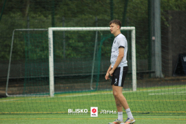 <a href="https://st.getinfootball.com/albums/1096160/6882d2b01a107_1920.jpg" target="_blank">Download original</a>