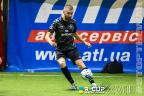 <a href="https://st.getinfootball.com/albums/1096176/68877f038e312_1920.jpg" target="_blank">Завантажити оригінал</a>