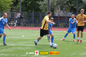 <a href="https://st.getinfootball.com/albums/1096182/6887834463569_1920.jpg" target="_blank">Завантажити оригінал</a>
