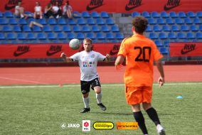 <a href="https://st.getinfootball.com/albums/1096185/688784a6f0023_1920.jpg" target="_blank">Завантажити оригінал</a>