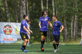 <a href="https://st.getinfootball.com/albums/1096191/6887889208dc0_1920.jpg" target="_blank">Завантажити оригінал</a>