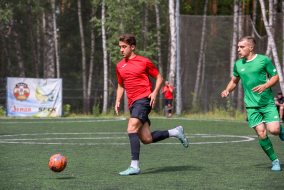 <a href="https://st.getinfootball.com/albums/1096202/68878c4fd8924_1920.jpg" target="_blank">Завантажити оригінал</a>