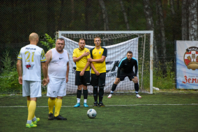 <a href="https://st.getinfootball.com/albums/1096207/688790505acf9_1920.jpg" target="_blank">Завантажити оригінал</a>