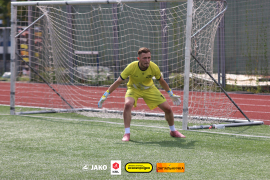<a href="https://st.getinfootball.com/albums/1096210/6887b0472644d_1920.jpg" target="_blank">Завантажити оригінал</a>