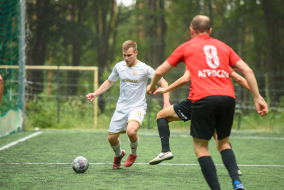 <a href="https://st.getinfootball.com/albums/1096217/6887b50376004_1920.jpg" target="_blank">Завантажити оригінал</a>