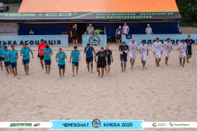 ФОТОЗВІТ: МФК СЕРВІТ 6-7 BSC SUNRISE KYIV І ЧЕМПІОНАТ З ПЛЯЖНОГО ФУТБОЛУ 2025 І Основний етап