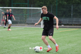 <a href="https://st.getinfootball.com/albums/1096283/688de63890b4c_1920.jpg" target="_blank">Download original</a>