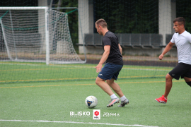 <a href="https://st.getinfootball.com/albums/1096284/688de6fc33fcf_1920.jpg" target="_blank">Download original</a>
