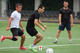 <a href="https://st.getinfootball.com/albums/1096284/688de77b2ea22_1920.jpg" target="_blank">Download original</a>