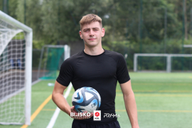 <a href="https://st.getinfootball.com/albums/1096284/688de85975c91_1920.jpg" target="_blank">Download original</a>