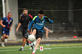 <a href="https://st.getinfootball.com/albums/1096285/688de7e16361b_1920.jpg" target="_blank">Download original</a>