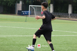 <a href="https://st.getinfootball.com/albums/1096287/688dea828173f_1920.jpg" target="_blank">Download original</a>