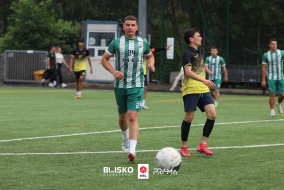 <a href="https://st.getinfootball.com/albums/1096289/688dee0b7f962_1920.jpg" target="_blank">Download original</a>