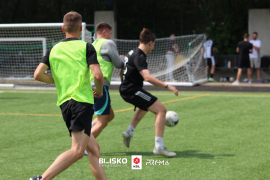 <a href="https://st.getinfootball.com/albums/1096290/688deebe9e302_1920.jpg" target="_blank">Download original</a>