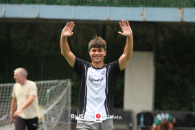 <a href="https://st.getinfootball.com/albums/1096291/688df065a6660_1920.jpg" target="_blank">Download original</a>