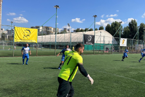 <a href="https://st.getinfootball.com/albums/1096295/688e163d31a13_1920.jpeg" target="_blank">Завантажити оригінал</a>