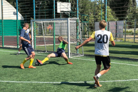 <a href="https://st.getinfootball.com/albums/1096296/688e1724ce655_1920.jpeg" target="_blank">Завантажити оригінал</a>