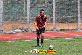 <a href="https://st.getinfootball.com/albums/1096305/689082942a939_1920.jpg" target="_blank">Завантажити оригінал</a>