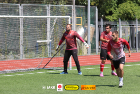<a href="https://st.getinfootball.com/albums/1096305/68908346586e9_1920.jpg" target="_blank">Завантажити оригінал</a>