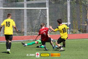 <a href="https://st.getinfootball.com/albums/1096305/689084339534b_1920.jpg" target="_blank">Завантажити оригінал</a>