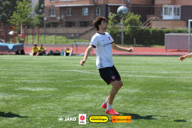 <a href="https://st.getinfootball.com/albums/1096306/689083642f043_1920.jpg" target="_blank">Завантажити оригінал</a>