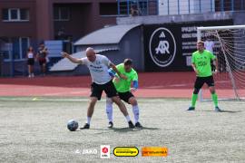 <a href="https://st.getinfootball.com/albums/1096308/6890838f7f643_1920.jpg" target="_blank">Завантажити оригінал</a>
