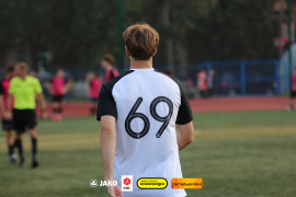 <a href="https://st.getinfootball.com/albums/1096315/68908948c13f5_1920.jpg" target="_blank">Завантажити оригінал</a>