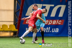 <a href="https://st.getinfootball.com/albums/1096372/6893461136552_1920.jpg" target="_blank">Завантажити оригінал</a>