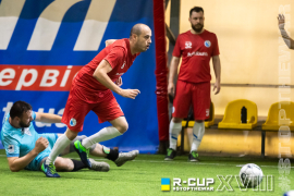 <a href="https://st.getinfootball.com/albums/1096372/6893462285ec7_1920.jpg" target="_blank">Завантажити оригінал</a>