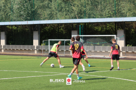 <a href="https://st.getinfootball.com/albums/1096407/68973473924a5_1920.jpg" target="_blank">Download original</a>