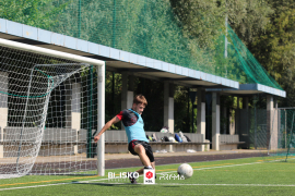 <a href="https://st.getinfootball.com/albums/1096407/6897348e81ea2_1920.jpg" target="_blank">Download original</a>