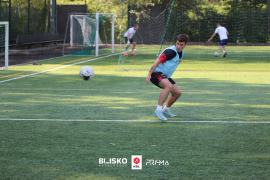 <a href="https://st.getinfootball.com/albums/1096407/68973516e61e8_1920.jpg" target="_blank">Download original</a>