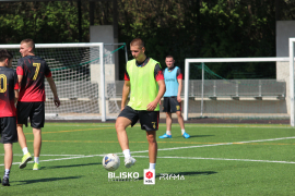 <a href="https://st.getinfootball.com/albums/1096407/68973529bc5ab_1920.jpg" target="_blank">Download original</a>