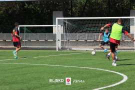<a href="https://st.getinfootball.com/albums/1096407/6897354986be3_1920.jpg" target="_blank">Download original</a>