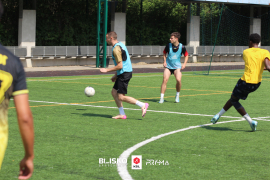 <a href="https://st.getinfootball.com/albums/1096408/6897364ceca62_1920.jpg" target="_blank">Download original</a>