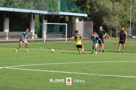 <a href="https://st.getinfootball.com/albums/1096408/68973651c1e46_1920.jpg" target="_blank">Download original</a>