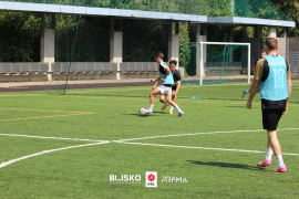 <a href="https://st.getinfootball.com/albums/1096408/6897365653d85_1920.jpg" target="_blank">Download original</a>
