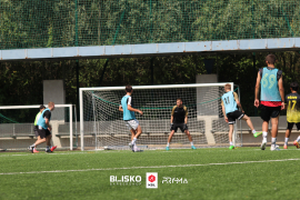 <a href="https://st.getinfootball.com/albums/1096408/689736c3af8b1_1920.jpg" target="_blank">Download original</a>