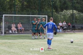 <a href="https://st.getinfootball.com/albums/1096410/689736b021e6e_1920.jpg" target="_blank">Download original</a>